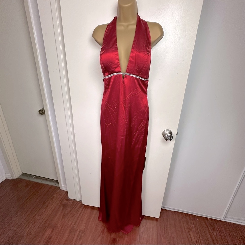 Aspeed Red Satin HalterNeck Open Back Rhinestones Long Formal Dress‎ NWT XL